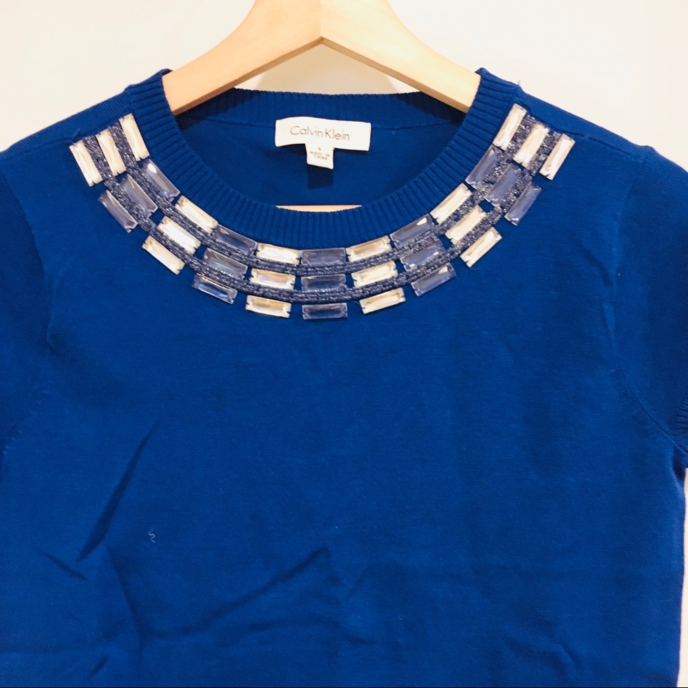 ⭐️ Calvin Klein Blue Knit Top Embellished Neckline S - Picture 3 of 5